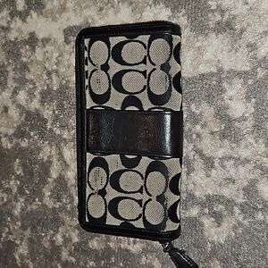 COACH SIGNATURE LEATHER TRIMMED CANVAS MONOGRAMMED ZIP WALLET